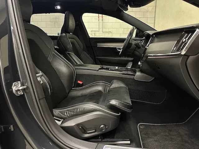 Volvo v90 r-design 2.0 t8 awd inscription my-2020 303pk 2019, s-429-lt - afbeelding 47 van  67