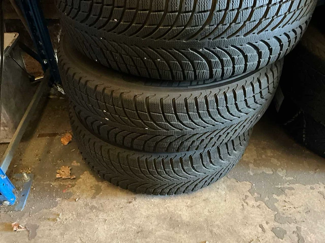 Volvo winterband op velg (4x) - afbeelding 3 van  6