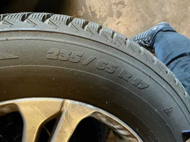 Volvo winterband op velg (4x) - afbeelding 4 van  6