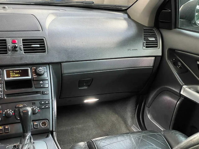 Volvo xc-90 2.5 t summum 209pk 2005, 10-px-th - afbeelding 27 van  36