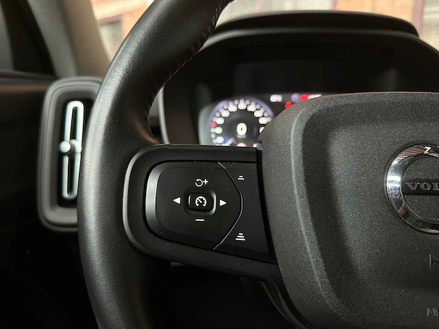 Volvo xc40 1.5 t2 momentum core 129pk 2020, k-978-dx - afbeelding 13 van  39