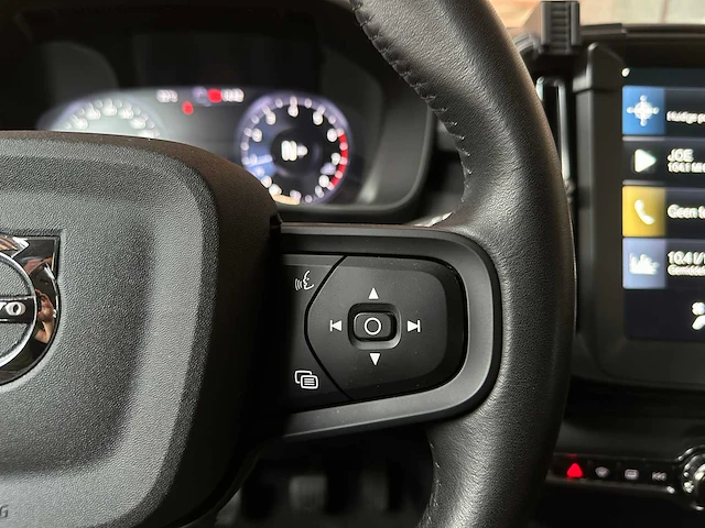 Volvo xc40 1.5 t2 momentum core 129pk 2020, k-978-dx - afbeelding 14 van  39