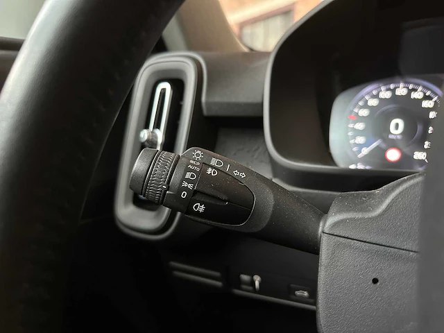 Volvo xc40 1.5 t2 momentum core 129pk 2020, k-978-dx - afbeelding 15 van  39
