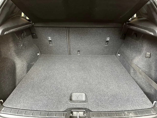Volvo xc40 1.5 t2 momentum core 129pk 2020, k-978-dx - afbeelding 24 van  39