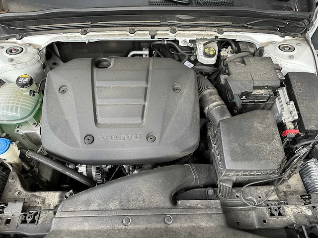Volvo xc40 1.5 t2 momentum core 129pk 2020, k-978-dx - afbeelding 32 van  39