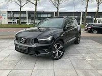 Volvo xc40 1.5 t3 pro panoramadak achteruitrijcamera harman/kardon elektrische kofferbak stoelverwarming, t-060-bn - afbeelding 1 van  32