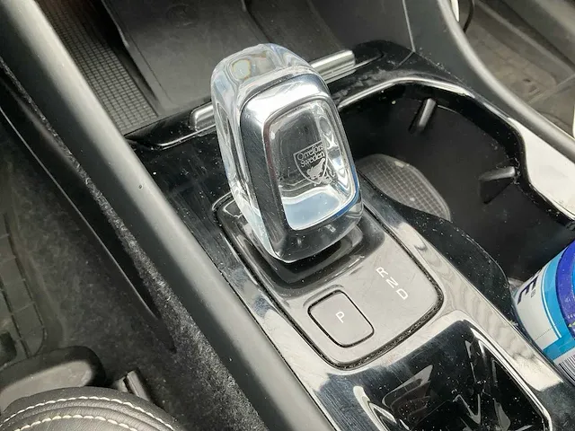Volvo xc40 1.5 t3 pro panoramadak achteruitrijcamera harman/kardon elektrische kofferbak stoelverwarming, t-060-bn - afbeelding 16 van  32