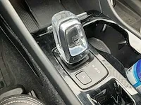 Volvo xc40 1.5 t3 pro panoramadak achteruitrijcamera harman/kardon elektrische kofferbak stoelverwarming, t-060-bn - afbeelding 16 van  32