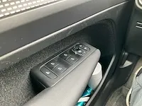 Volvo xc40 1.5 t3 pro panoramadak achteruitrijcamera harman/kardon elektrische kofferbak stoelverwarming, t-060-bn - afbeelding 17 van  32