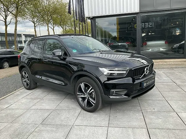 Volvo xc40 1.5 t3 pro panoramadak achteruitrijcamera harman/kardon elektrische kofferbak stoelverwarming, t-060-bn - afbeelding 30 van  32