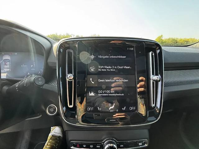 Volvo xc40 1.5 t5 plug-in hybrid r-design 180 at, 2020 - afbeelding 11 van  28