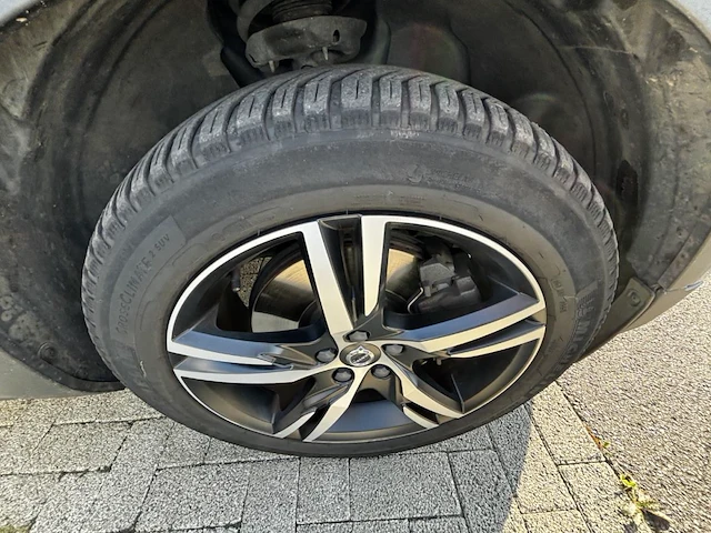 Volvo xc40 1.5 t5 plug-in hybrid r-design 180 at, 2020 - afbeelding 23 van  28