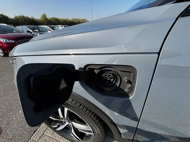 Volvo xc40 1.5 t5 plug-in hybrid r-design 180 at, 2020 - afbeelding 24 van  28