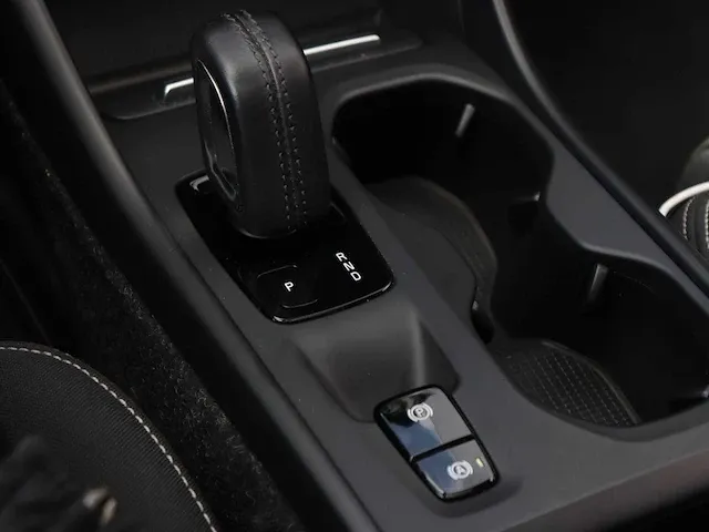 Volvo xc40 1.5 t5 recharge business pro plug-in hybride | l-037-kb - afbeelding 7 van  48
