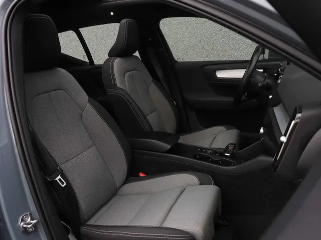 Volvo xc40 1.5 t5 recharge business pro plug-in hybride | l-037-kb - afbeelding 40 van  48