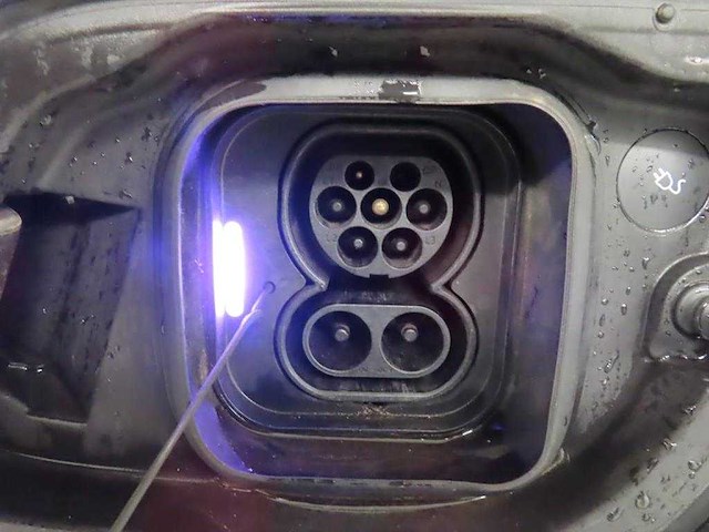 Volvo xc40 recharge p8 awd r-design 2021 | l-121-pb - afbeelding 19 van  23