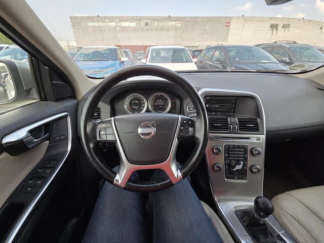Volvo xc60 2.0 d drive momentum start/stop, 2012 - afbeelding 20 van  49