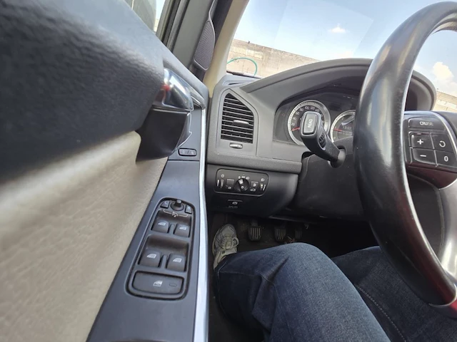 Volvo xc60 2.0 d drive momentum start/stop, 2012 - afbeelding 21 van  49