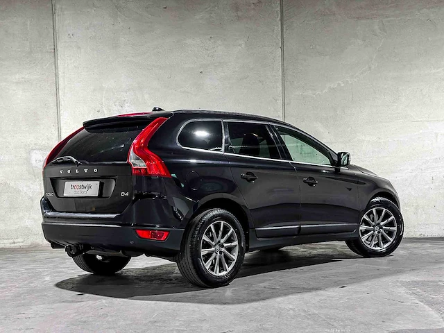 Volvo xc60 2.0 d4 5-cilinder momentum 163pk 2012, kt-999-x - afbeelding 3 van  43