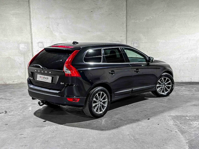 Volvo xc60 2.0 d4 5-cilinder momentum 163pk 2012, kt-999-x - afbeelding 4 van  43