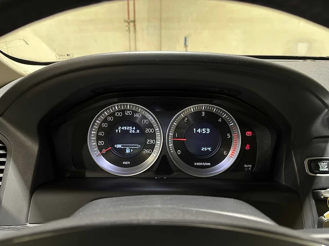 Volvo xc60 2.0 d4 5-cilinder momentum 163pk 2012, kt-999-x - afbeelding 19 van  43