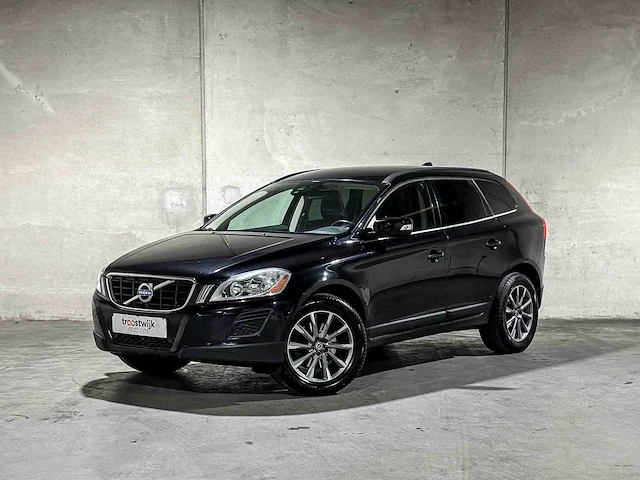 Volvo xc60 2.0 d4 5-cilinder momentum 163pk 2012, kt-999-x - afbeelding 12 van  43