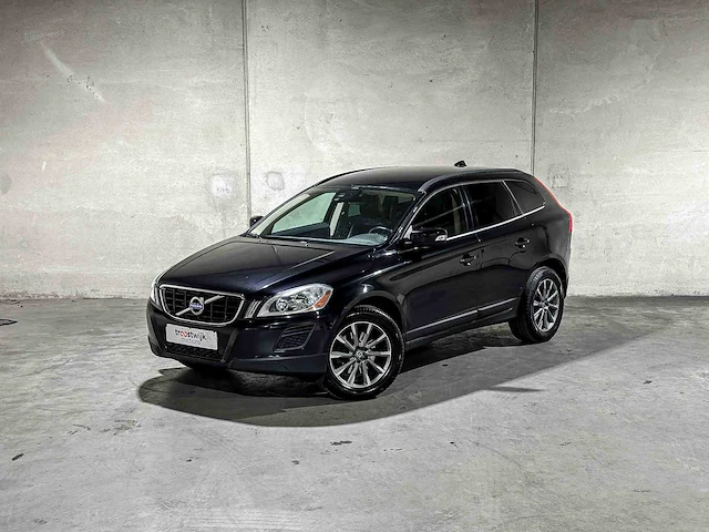 Volvo xc60 2.0 d4 5-cilinder momentum 163pk 2012, kt-999-x - afbeelding 34 van  43