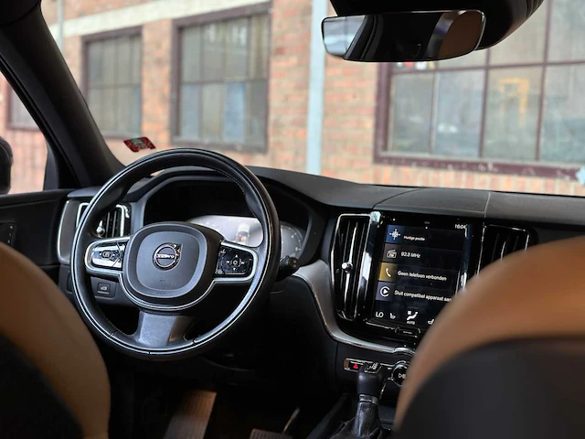 Volvo xc60 2.0 d4 awd inscription 190pk 2018 (origineel-nl), rv-770-d - afbeelding 28 van  65