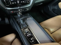 Volvo xc60 2.0 d4 awd inscription 190pk 2018 (origineel-nl), rv-770-d - afbeelding 36 van  65