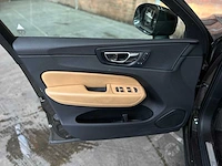 Volvo xc60 2.0 d4 awd inscription 190pk 2018 (origineel-nl), rv-770-d - afbeelding 41 van  65