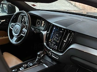Volvo xc60 2.0 d4 awd inscription 190pk 2018 (origineel-nl), rv-770-d - afbeelding 50 van  65
