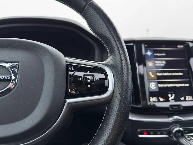Volvo xc60 2.0 d4 awd inscription car 2019 | n-812-dl - afbeelding 11 van  38