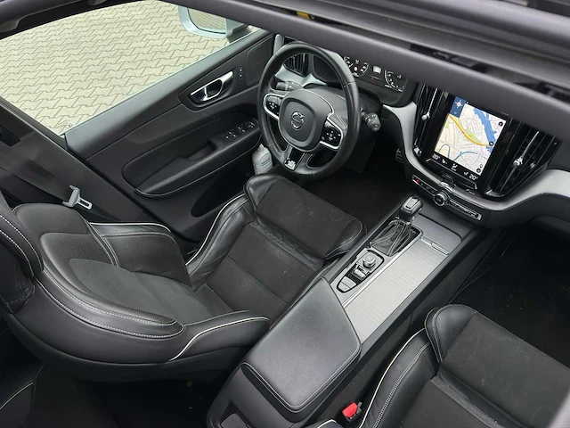 Volvo xc60 2.0 d4 awd inscription car 2019 | n-812-dl - afbeelding 28 van  38