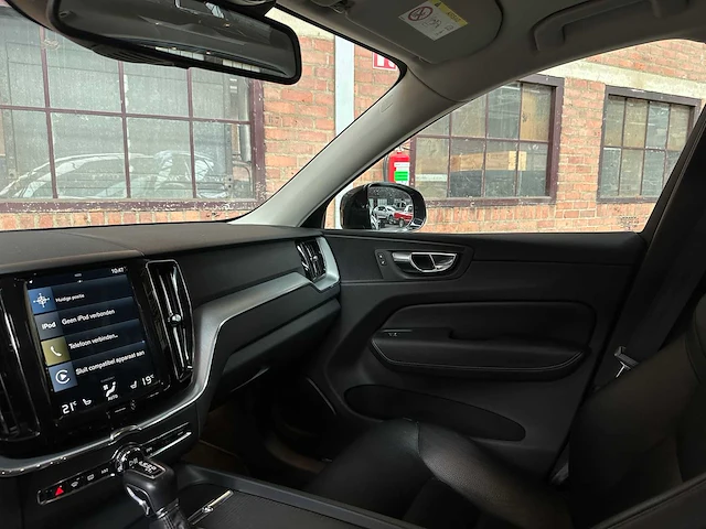 Volvo xc60 2.0 d4 awd momentum 190pk 2017, p-666-db - afbeelding 14 van  54