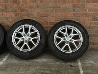 Volvo xc60 2.0 d4 awd momentum 190pk 2017, p-666-db - afbeelding 40 van  54