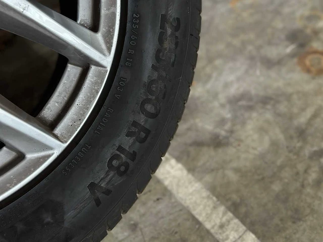 Volvo xc60 2.0 d4 awd momentum 190pk 2017, p-666-db - afbeelding 41 van  54