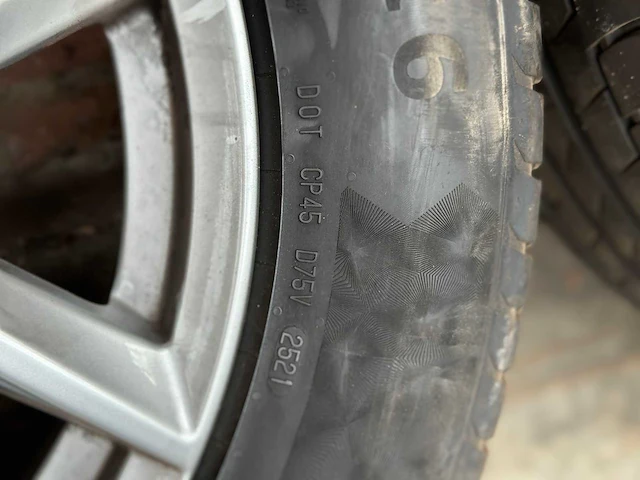 Volvo xc60 2.0 d4 awd momentum 190pk 2017, p-666-db - afbeelding 46 van  54