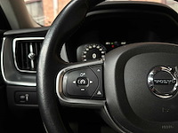 Volvo xc60 2.0 d4 awd momentum 190pk 2017, p-666-db - afbeelding 15 van  54