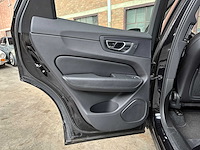 Volvo xc60 2.0 d4 awd momentum 190pk 2017, p-666-db - afbeelding 27 van  54