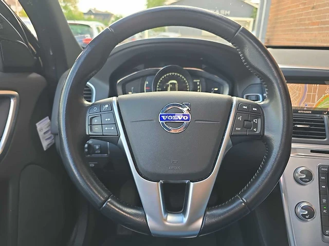 Volvo xc60 2.0 d4 fwd polar+ 2017 | rs-907-z - afbeelding 8 van  32