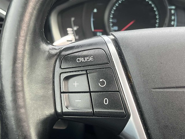 Volvo xc60 2.0 d4 fwd summum 2014 | nn-745-n - afbeelding 16 van  31