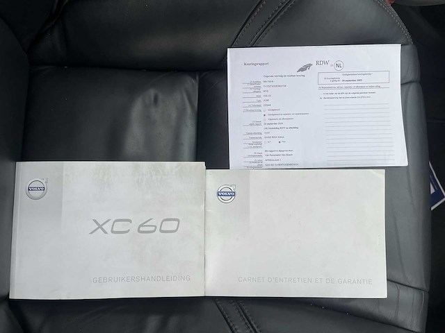 Volvo xc60 2.0 d4 fwd summum 2014 | nn-745-n - afbeelding 29 van  31