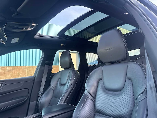 Volvo xc60 2.0 d5 awd inscription 2019 | j-128-tz - afbeelding 4 van  37