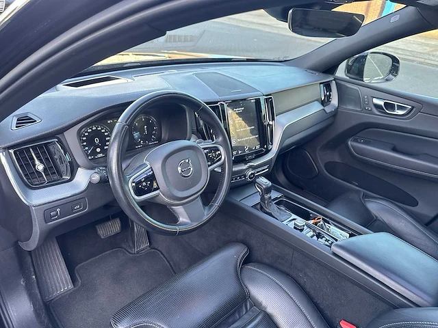 Volvo xc60 2.0 d5 awd inscription 2019 | j-128-tz - afbeelding 6 van  37