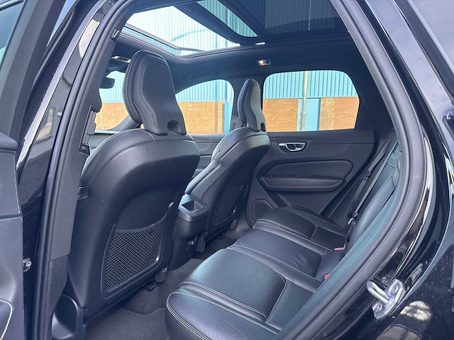 Volvo xc60 2.0 d5 awd inscription 2019 | j-128-tz - afbeelding 26 van  37