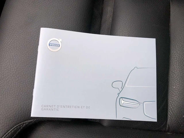 Volvo xc60 2.0 recharge t6 awd inscription | 00-23-19 - afbeelding 24 van  31