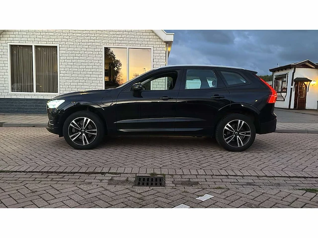 Volvo xc60 2.0 t8 te awd inscription | l-603-np - afbeelding 2 van  17