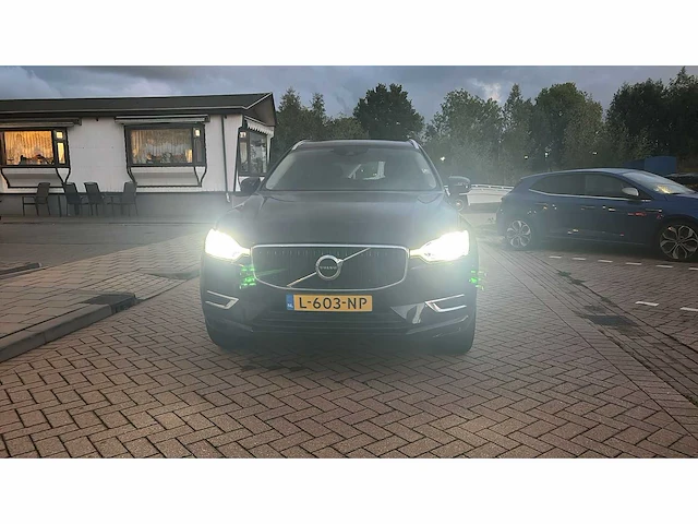 Volvo xc60 2.0 t8 te awd inscription | l-603-np - afbeelding 17 van  17