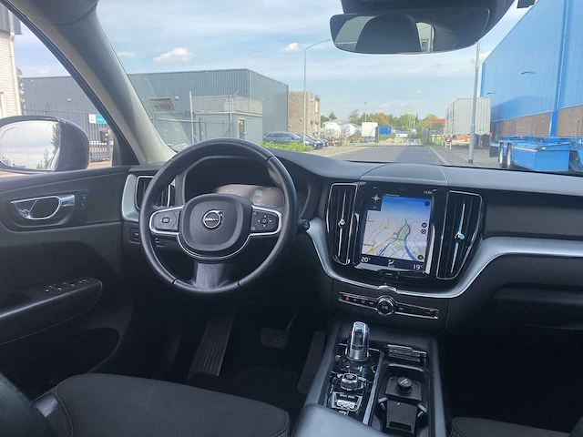 Volvo xc60 2.0 t8 te awd inscription | l-603-np - afbeelding 25 van  32