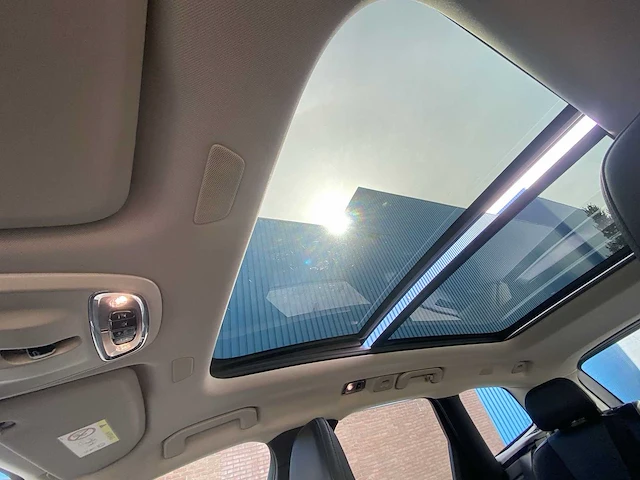 Volvo xc60 2.0 t8 te awd inscription | l-603-np - afbeelding 31 van  32